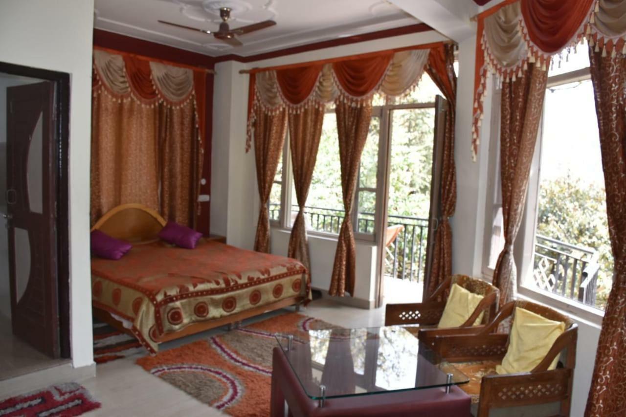Hotel Misty Woods Dharamshala Esterno foto