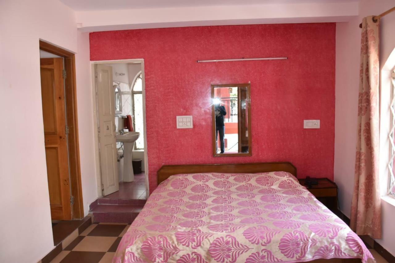 Hotel Misty Woods Dharamshala Esterno foto