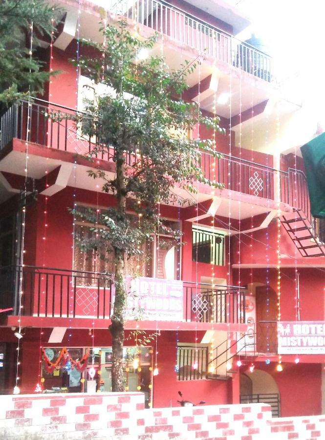 Hotel Misty Woods Dharamshala Esterno foto